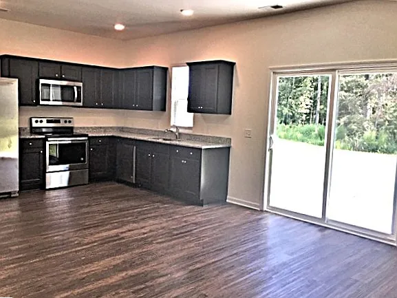 191 Orion Way — Photo 2