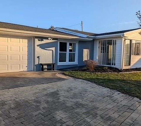 2nd image of 708 Peace Point Rd