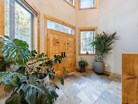 4th image of 1774 Nadowa St