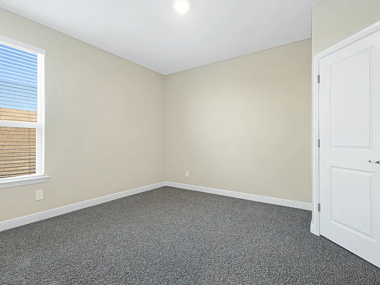 15517 Canford Ter — Photo 25