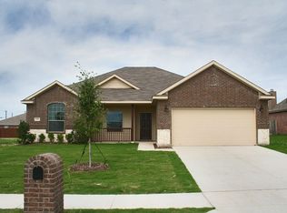 135 Liberty Way, Waxahachie, TX 75167