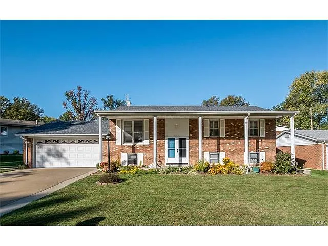 5101 Heathfield Dr photo 1