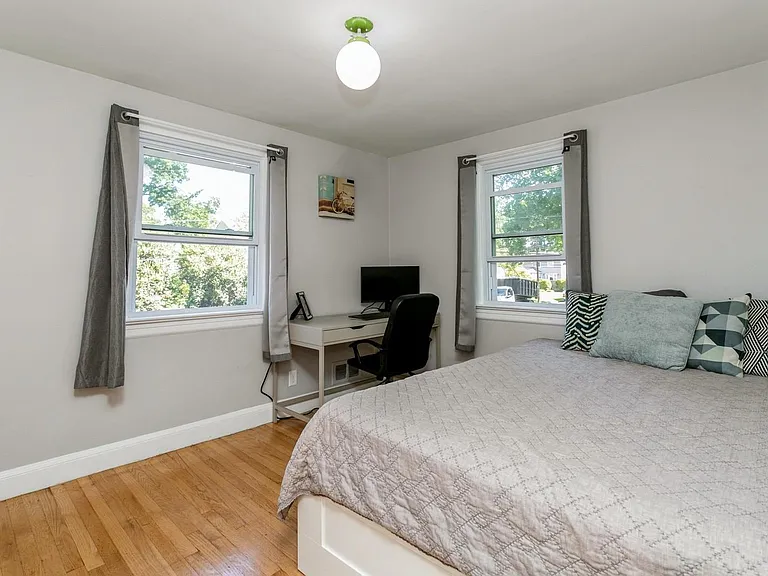 26 Pleasant Ave — Photo 22