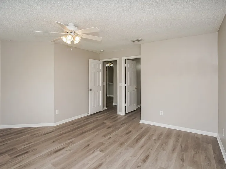 12914 Fieldmoor Ct — Photo 9
