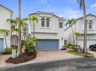 20875 NE 30th Pl, Aventura, FL 33180
