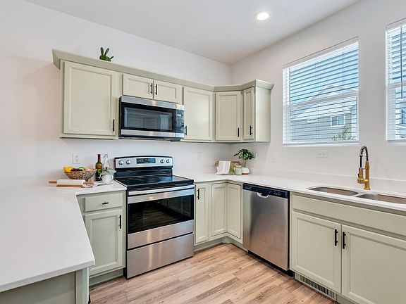 2nd image of 3985 W 1960 N