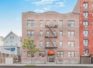 724 E 216 Street #2C, Bronx, NY 10467