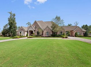 127 Tchefuncta South Dr, Covington, LA 70433