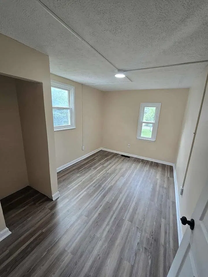4152 Sunset Ave — Photo 4