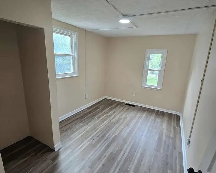 4152 Sunset Ave — Photo 4