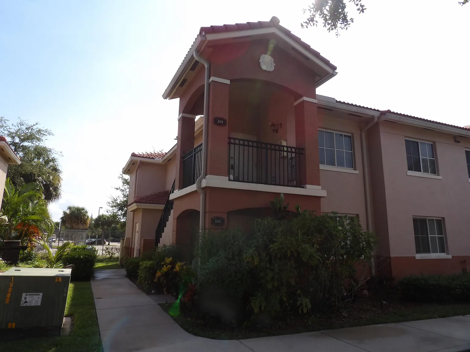 3800 — Photo 3