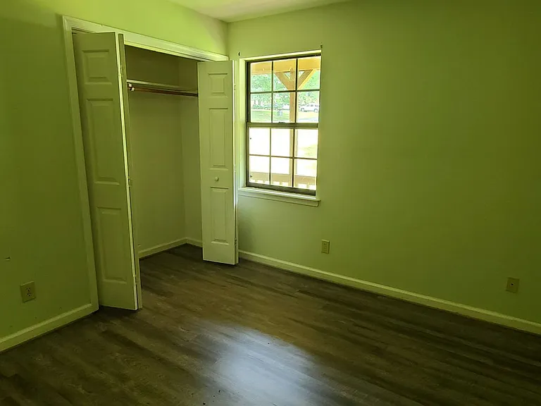 501 Jefferson Woods Dr — Photo 10