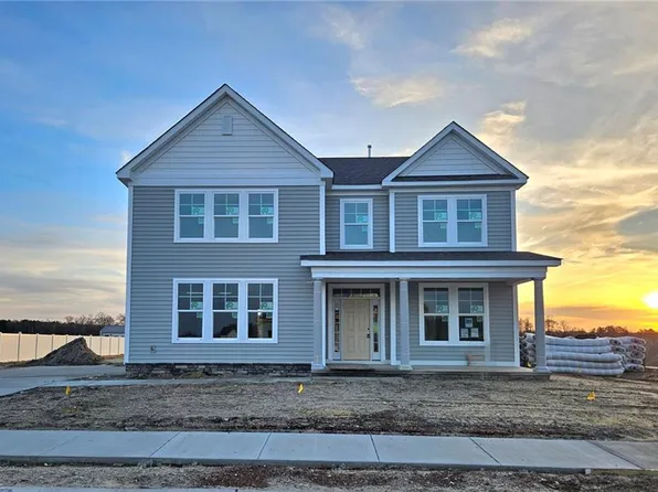 415 Moorland Way, Moyock, NC 27958