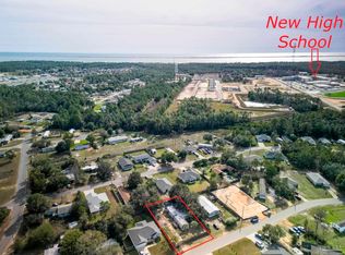 5805 Government Dr, Gulf Breeze, FL 32563