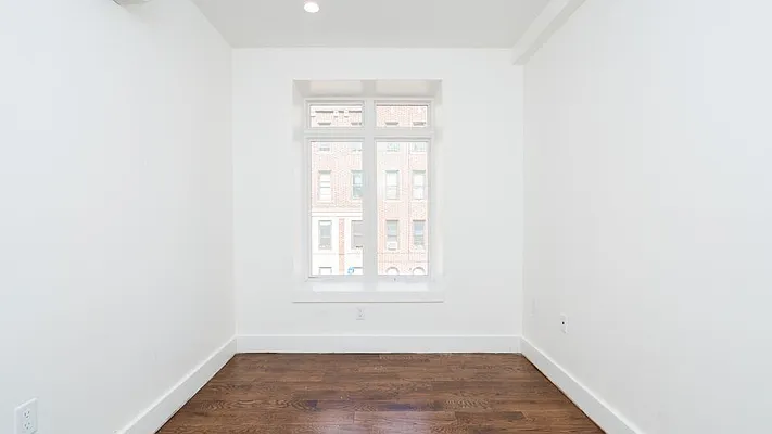 Rented by Nooklyn NYC LLC | media 36