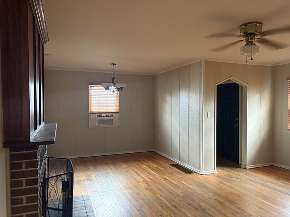 5th image of 3120 Depew St