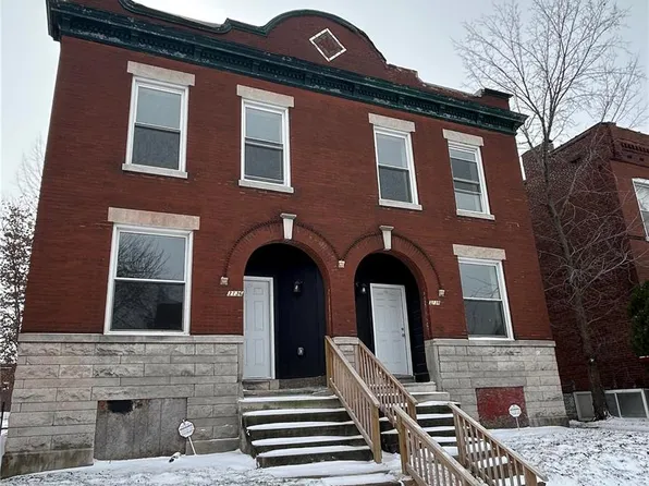 3136 Chippewa St, Saint Louis, MO 63118