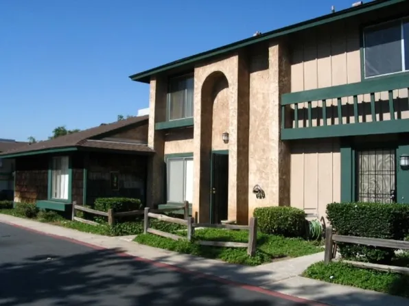 319 Sun Ct, El Cajon, CA 92021