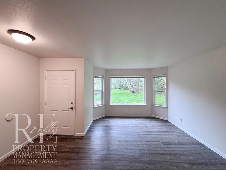 5852 SW Reese Ln — Photo 4
