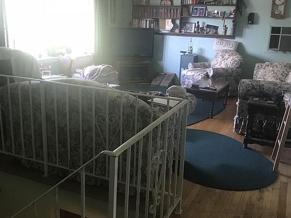 3rd image of 26 Donegal Ave