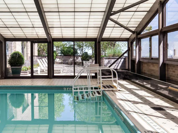 245 E. 40th Street image 24 of 36