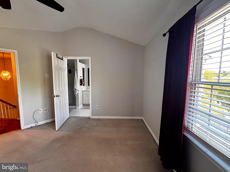 13 Fire Princess Ct — Photo 54