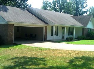 127 Hemlock Rd, Batesville, MS 38606