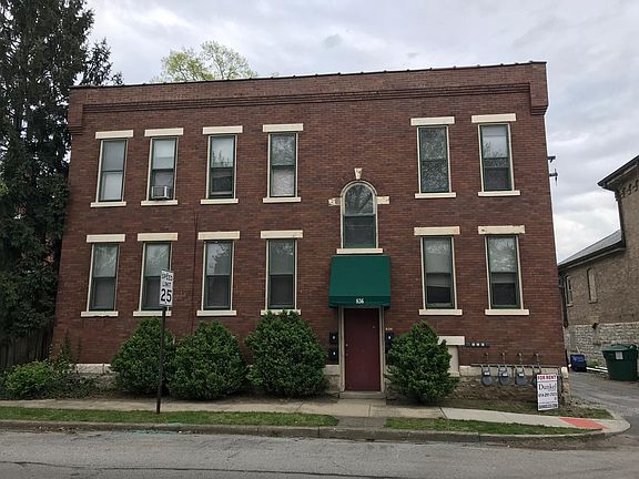 2nd image of 836 Harrison Ave APT 1