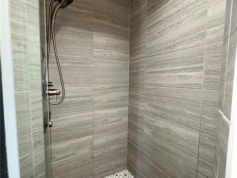 6016 Lindbrook Ave — Photo 19