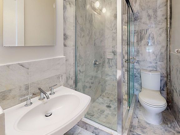 5th image of 51 E 74th St APT 5f