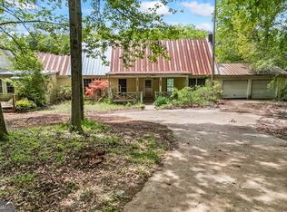 424 Old Indian Trail Rd, Jefferson, GA 30549