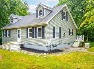 101 Bluff Cir, New Gloucester, ME 04260