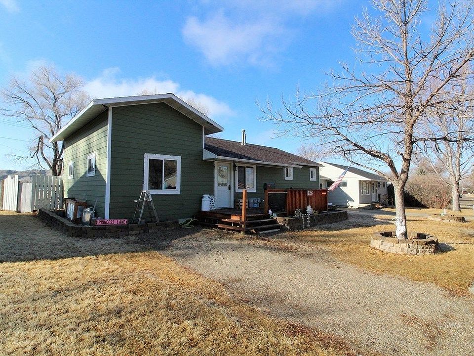 826 Dove St Glendive Mt 59330 Mls 330611 Zillow