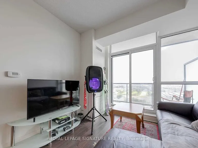 17 Zorra St #1407 — Photo 5