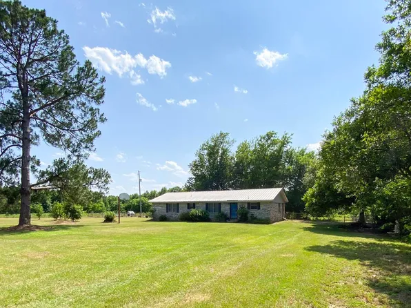 9509 High Way #259, Omaha, TX 75571