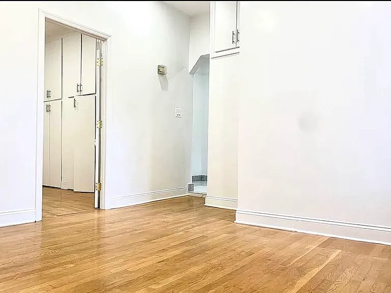 149 Leonard St #2 — Photo 1