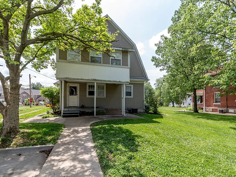 1321 Paris Rd — Photo 6