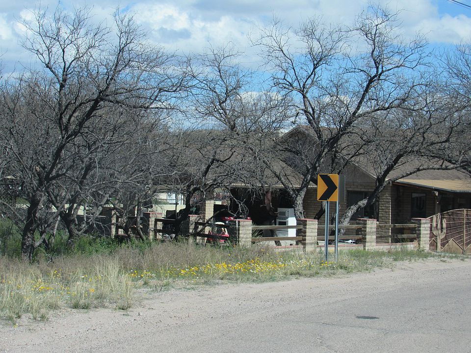2nd image of 328 Camino Caballo