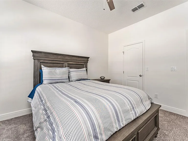 4987 SW 63rd Loop — Photo 46