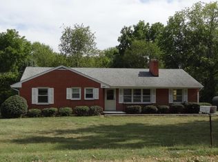 6915 Tinkerdale Rd, Roanoke, VA 24019