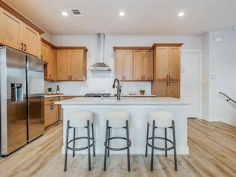 6514 Old Olive Tree Dr — Photo 21