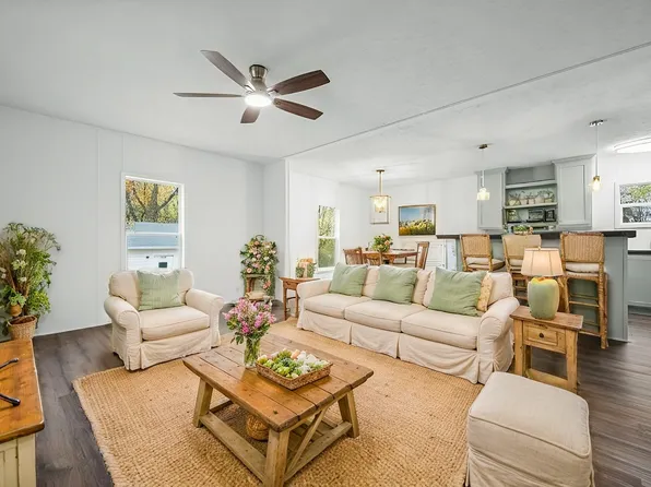 5933 Eatons Creek Rd, Joelton, TN 37080