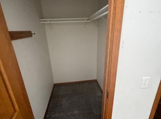 445 E Deckerville Rd, Caro, MI 48723