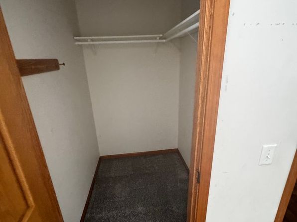 445 E Deckerville Rd