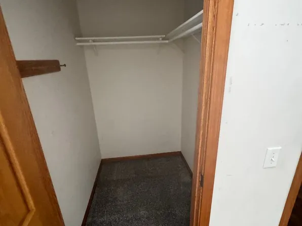 445 E Deckerville Rd, Caro, MI 48723