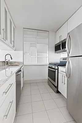 Sold by Corcoran | media 6
