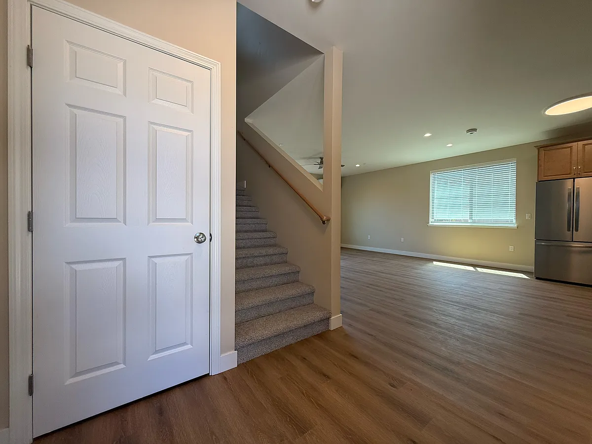 Building Photo - 432 Capitola Road Ext #2