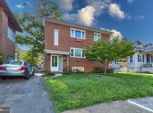 926 N Edgewood St APT 2, Arlington, VA 22201