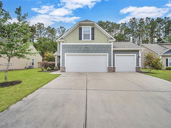 3rd image of 31 Sand Live Oak Dr