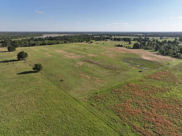 E 2135th Rd W #109, Hugo, OK 74743